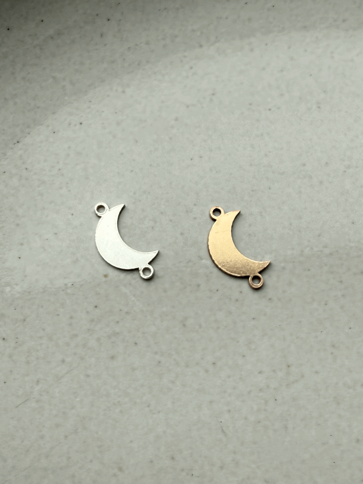 Moon Connector-SQ0881511